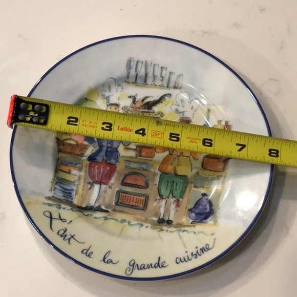 William Sonoma, French chef, cooking salad, dessert plates - Picture 11 of 11